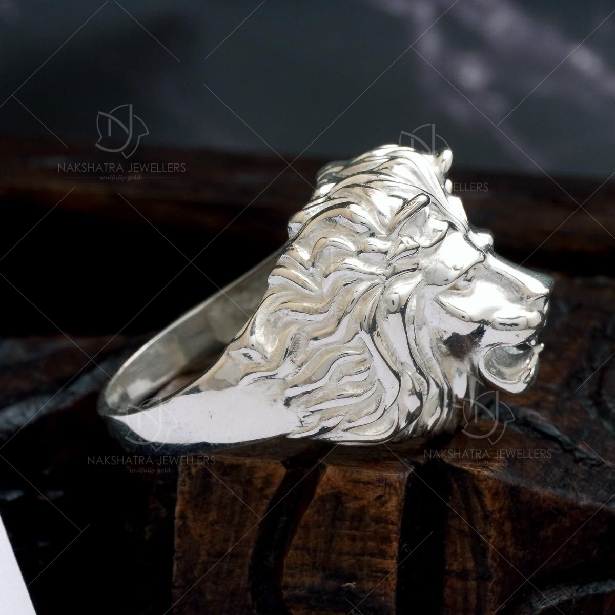 Silver Lion Men's Ring (39 grams) - 275$ ⋆ Lion jewelry store | Rings for  men, Rings, Silver skull ring