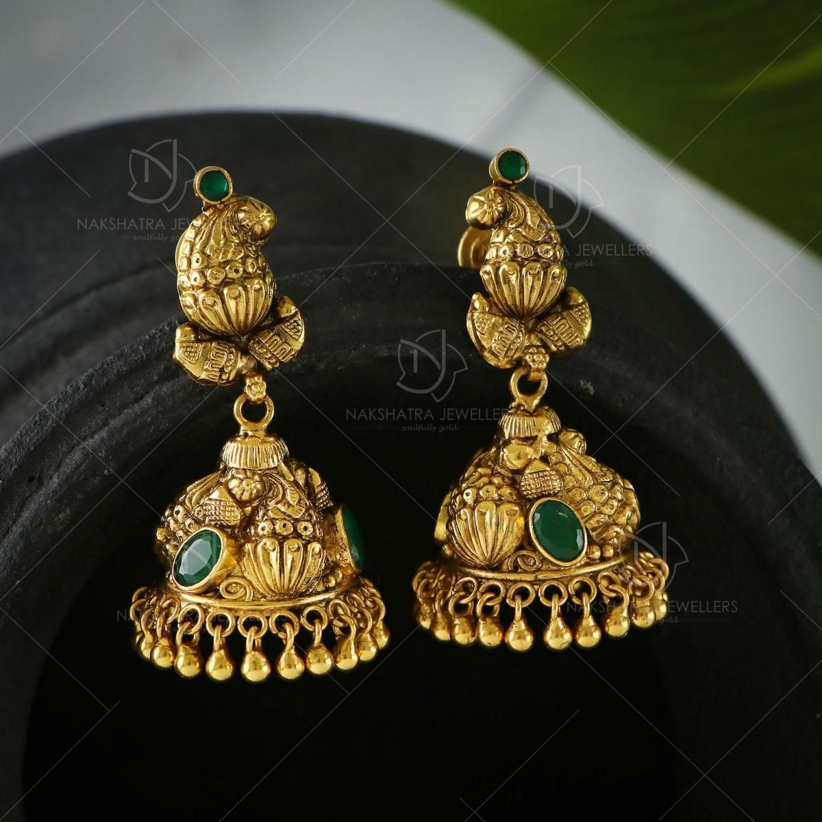 Discover 132+ png jewellers gold earrings designs